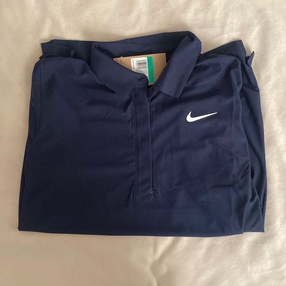 Women’s Nike Golf Polo - Picture 1 of 5